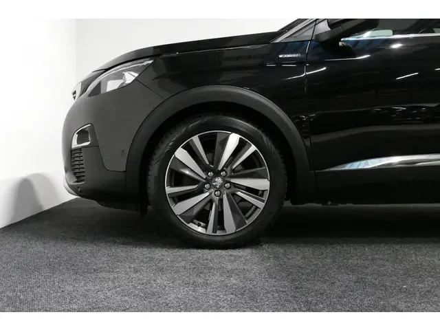 Peugeot 3008 1.2 PureTech GT Line 2016 Benzine 22