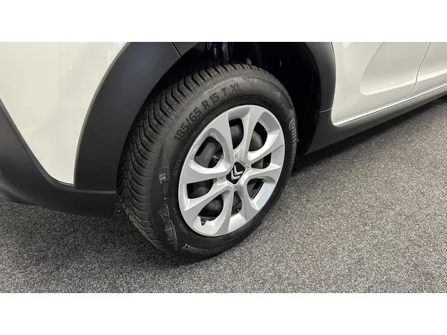 Citroën C3 1.2 PureTech Live AIRCO CRUISE. 2021 Benzine 10