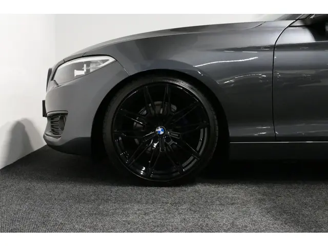 BMW 2 Serie Cabrio 218i Essential 2015 Benzine 26