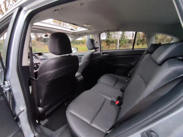 Subaru XV 2.0i Premium AWD Automaat 2015 Benzine 24