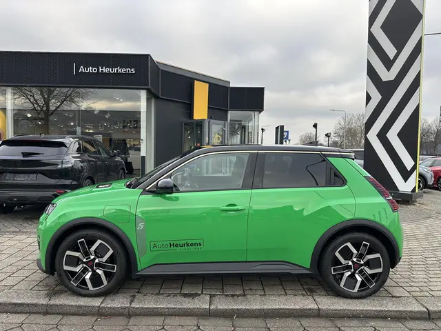 Renault 5 Techno 120 pk Urban Range 2025 Elektrisch 41