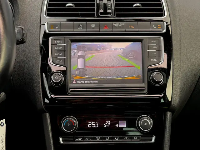 Volkswagen Polo 1.2 TSI |Pano|Pdc|Camera| 2014 Benzine 15