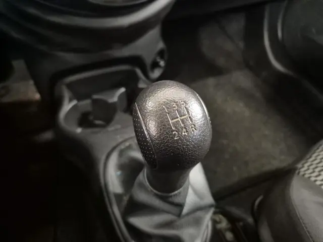 Nissan Micra 1.2 Visia Pack 2015 Benzine 14