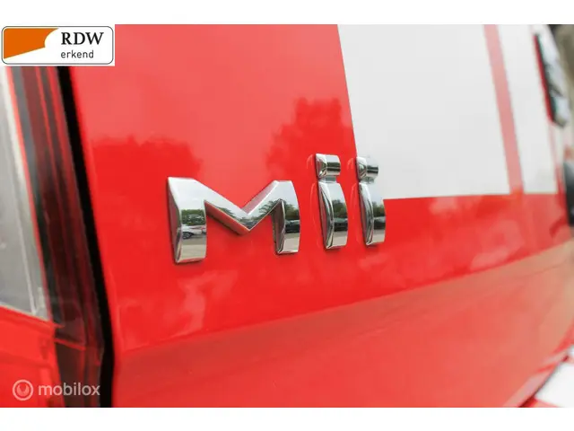 SEAT Mii 1.0 Sport Dynamic 2015 Benzine 9