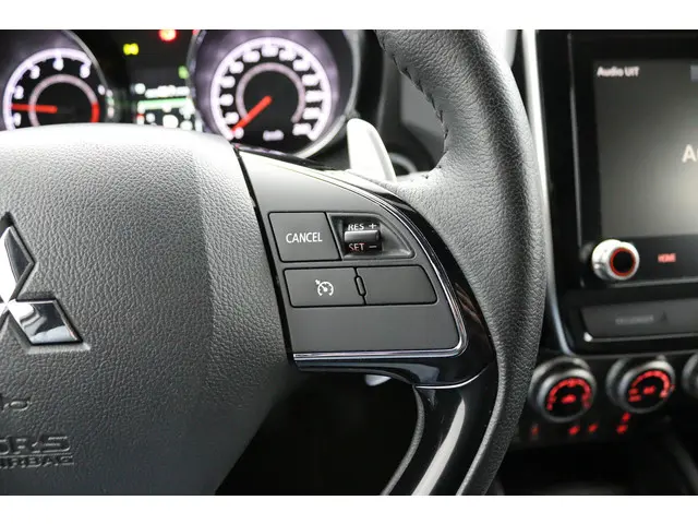 Mitsubishi ASX 2.0 Intense 2019 Benzine 27