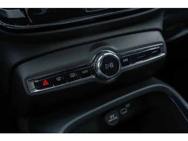 Volvo XC40 Recharge 70 kWh Pro 2021 Elektrisch 34