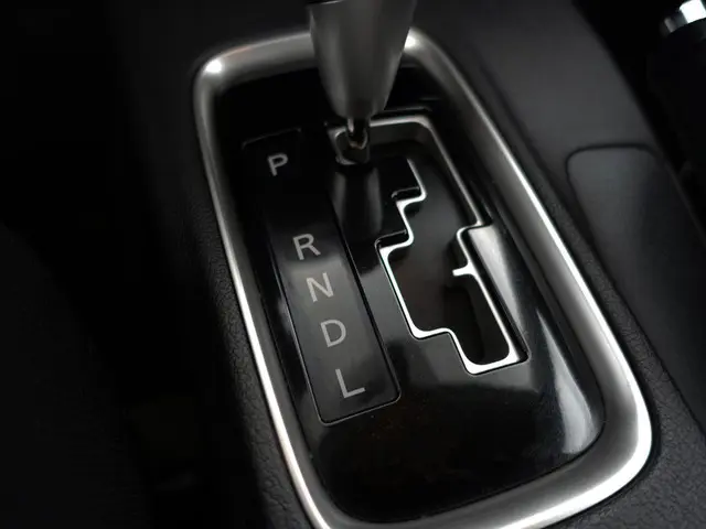 Mitsubishi Outlander 2.0 150Pk Intense Aut- 2014 Benzine 11