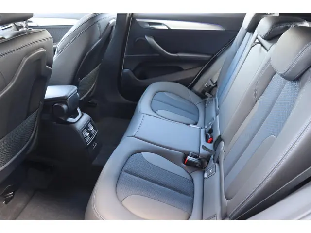 BMW X2 M35i M-sport org.NL camera 2020 Benzine 11