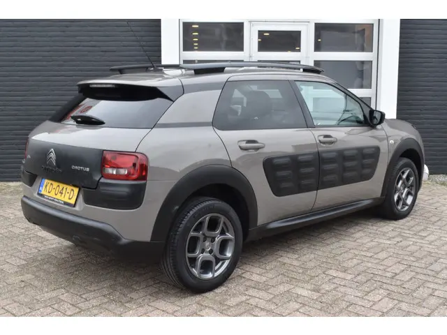 Citroën C4 Cactus PureTech 82 | Shine 2016 Benzine 3