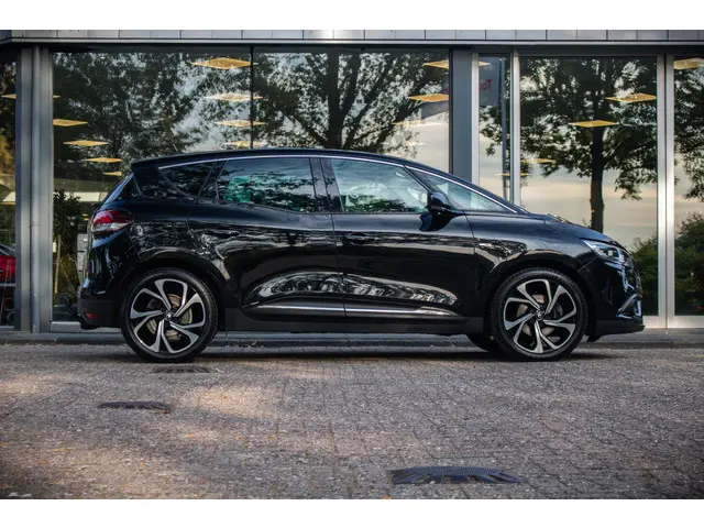 Renault Scénic TCe 130 Bose 2017 Benzine 10