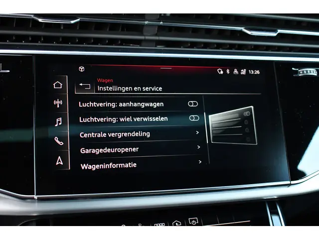 Audi Q8 55 TFSI e quattro S-Line 2022 Hybride Benzine 30