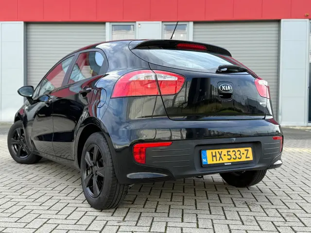 Kia Rio 1.2 CVVT ComfortLine 2016 Benzine 5