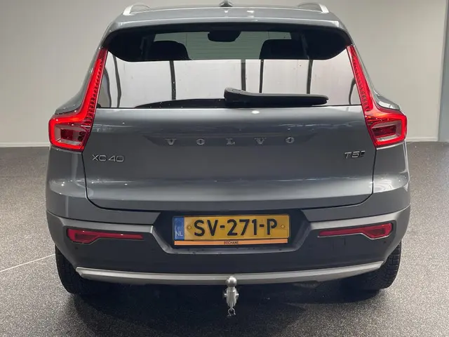 Volvo XC40 2.0 T5 AWD Intro Edition 2018 Benzine 19
