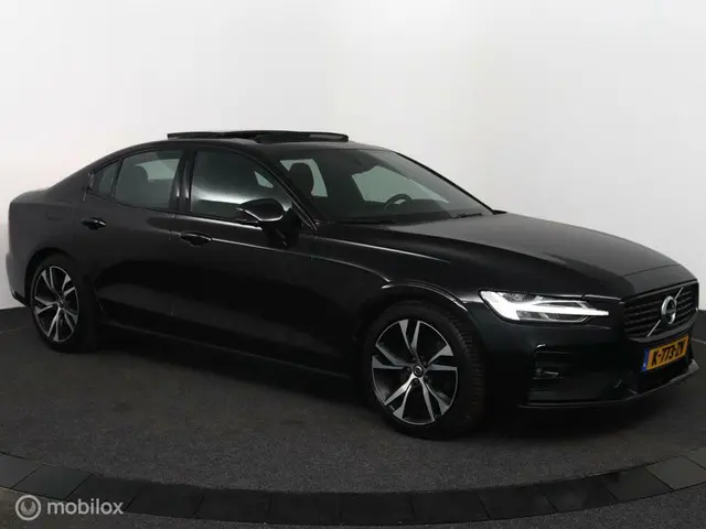 Volvo S60 2.0 B4 R-Design|Blis| panodak|adapt 2021 Benzine 6