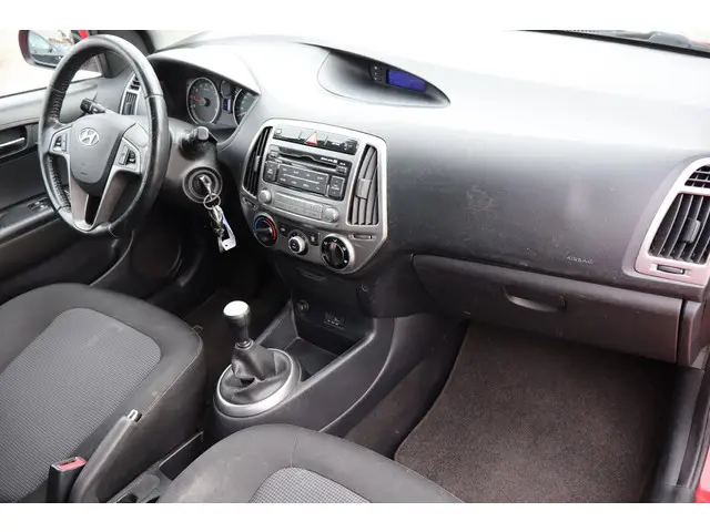 Hyundai i20 1.2i i-Motion 2012 Benzine 8