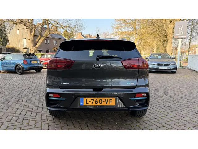 Kia e-Niro DynamicPlusLine 64 kWh 2021 Elektrisch 8