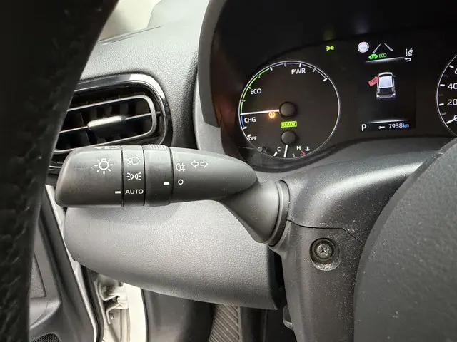 Toyota Yaris 1.5 Hybrid Active 2021 Hybride Benzine 22