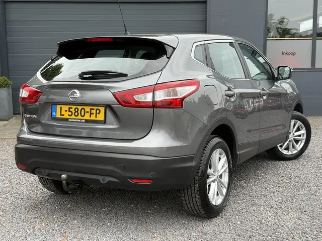 Nissan QASHQAI 1.2 Acenta 2014 Benzine 2