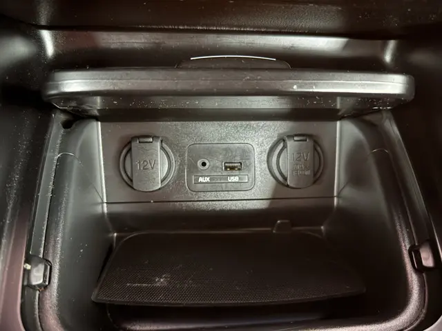 Kia Carens 2.0 GDi First Edition 2013 Benzine 34