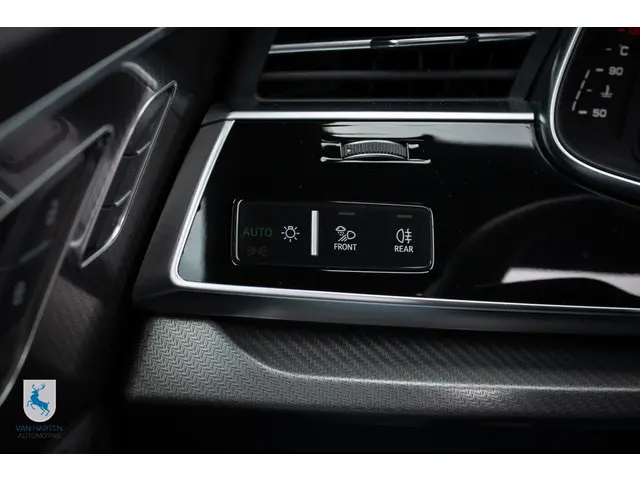 Audi Q8 4.0 TFSI RS Q8 quattro 2024 Benzine 42