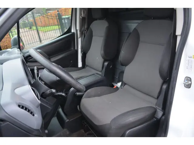 Citroën Berlingo 1.6 BlueHDI 75 Comfort 2017 Diesel 9