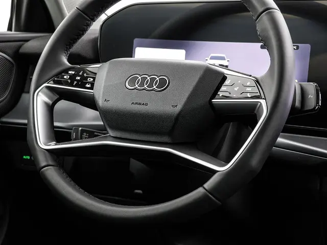 Audi Q3 1.5 200kW e-hybrid Pro line 272 PK 2026 Benzine 18