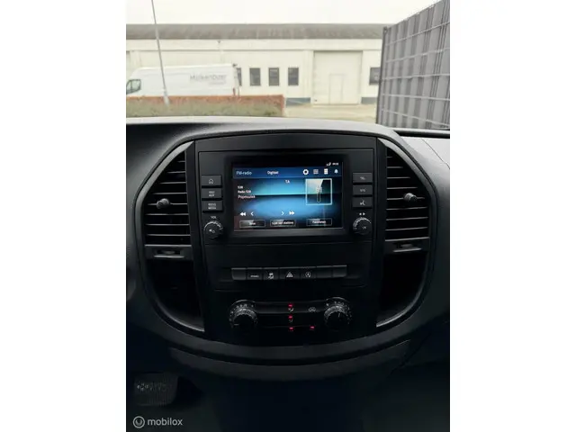 Mercedes-Benz Vito Bestel 116 CDI Lang 2021 Diesel 17
