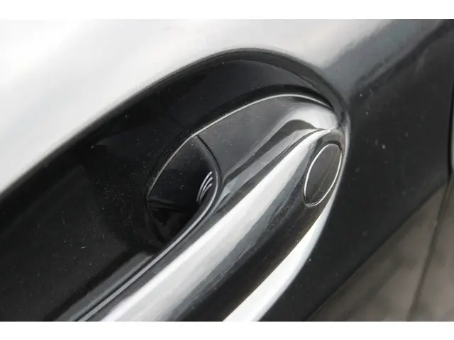 BMW 1 Serie 120 M Sport Automaat 2024 Benzine 6