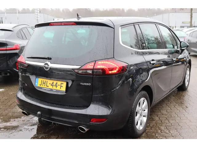 Opel Zafira Tourer 1.4 Cosmo 2012 Benzine 4