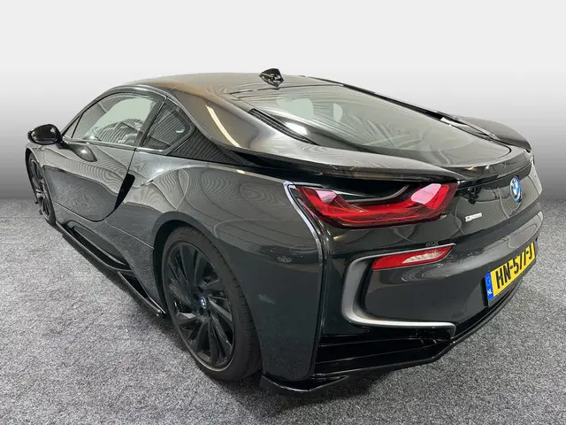 BMW i8 incl BTW Bodykit 2015 Hybride Benzine 4