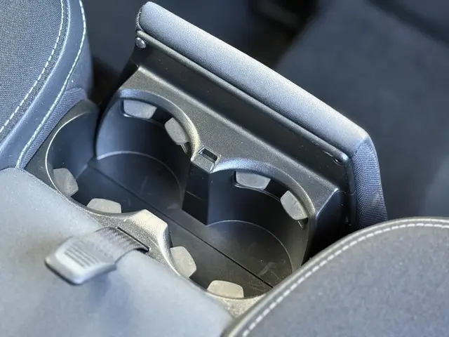 Volvo V40 1.5 T3 Nordic+ 2017 Benzine 12