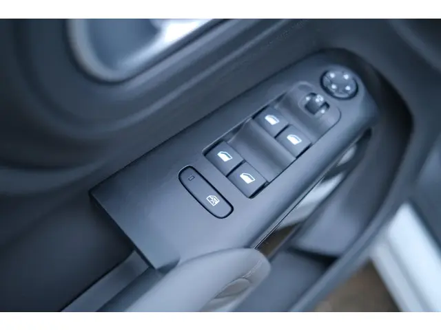 Citroën C5 Aircross PT 180 AUTOMAAT Shine 2019 Benzine 28