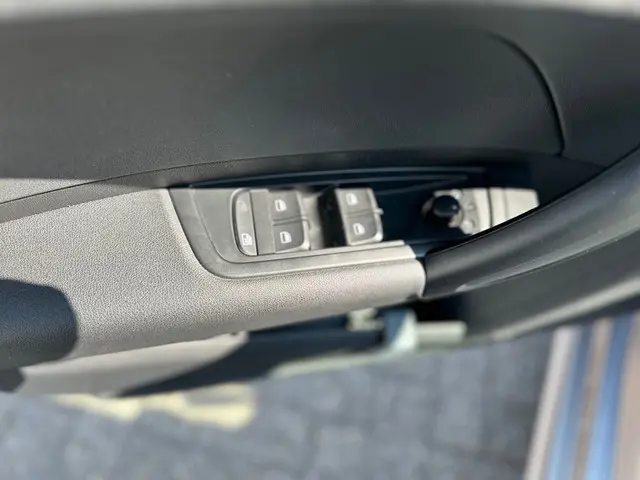 Audi A1 Sportback 1.2 TFSI S Line , 1. Hand 2014 Benzine 8