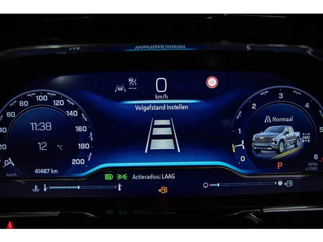 Chevrolet Silverado High Country 6.2 V8 2024 LPG/Gas 24