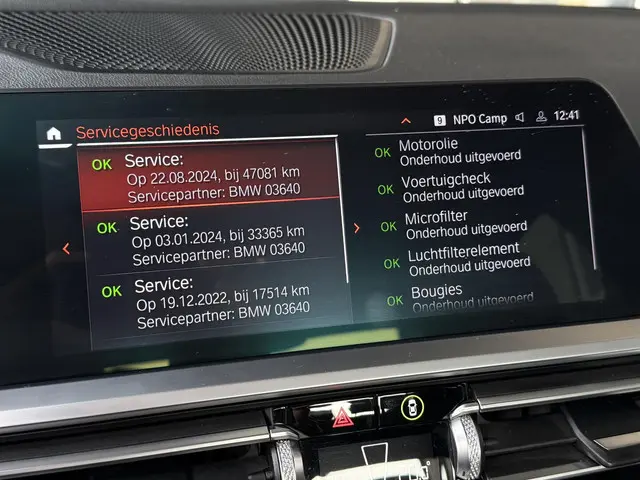 BMW 3 Serie 320i 2021 Benzine 23