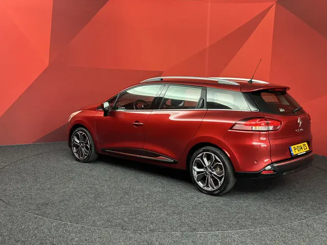 Renault Clio Estate 1.2 TCe Intens 2016 Benzine 23