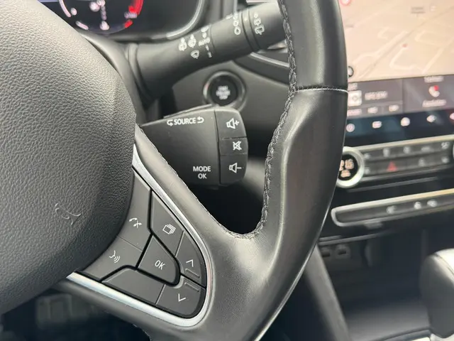 Renault Mégane Estate TCe EDC 140 Intens 2021 Benzine 15