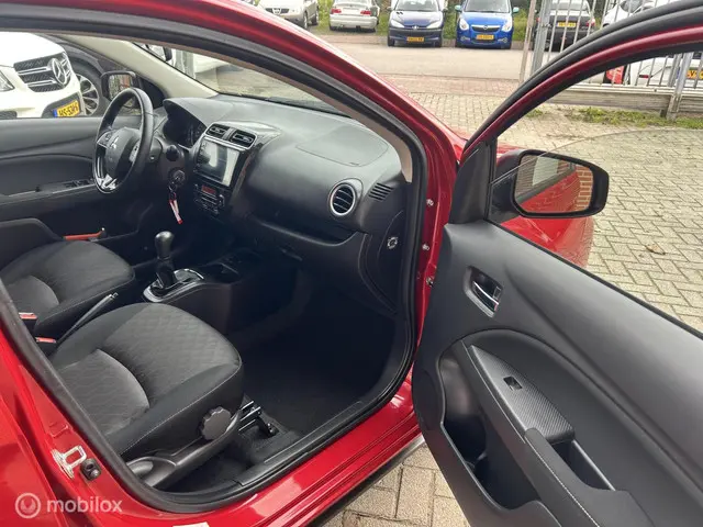 Mitsubishi Space Star 1.2 Dynamic 2022 Benzine 12