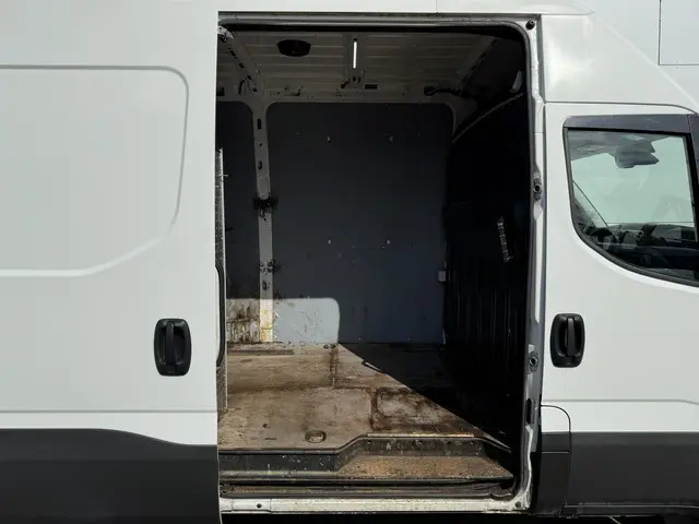 Iveco Daily 35S16 2.3 2020 Diesel 10