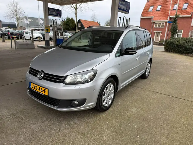 Volkswagen Touran 3