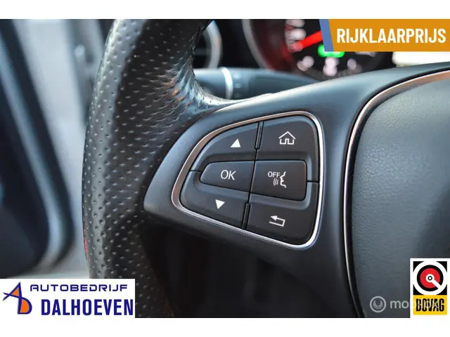 Mercedes-Benz C-Klasse 180 2014 Benzine 18