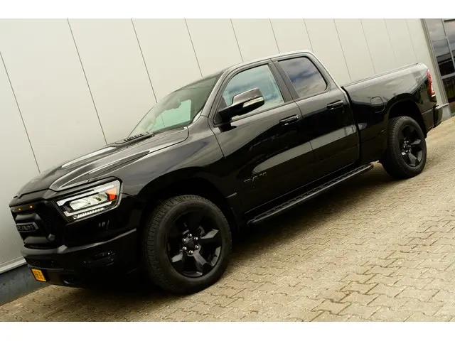 Dodge Ram 1500 DODGE V8 5.7 Bighorn LPG 2019 LPG/Gas 4