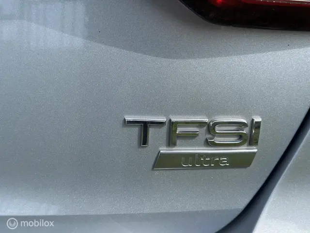 Audi A4 2.0 TFSi 190PK Ultra Sport 2017 Benzine 13
