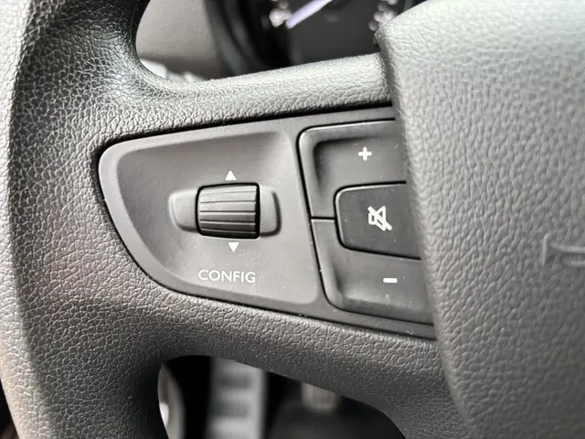 Toyota ProAce Compact 1.5 D-4D Navigator 2021 Diesel 22