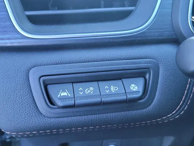 Renault Captur 1.3 TCe 140 Initiale Paris 2022 Benzine 31