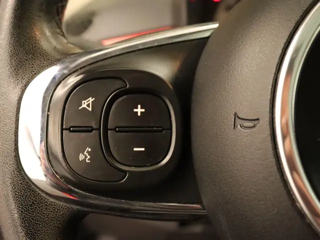 Fiat 500 1.2 Lounge 2017 Benzine 18