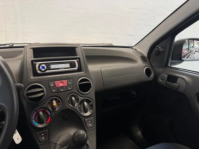 Fiat Panda 1.2 Active|Airco|Elektrische ramen 2012 Benzine 12