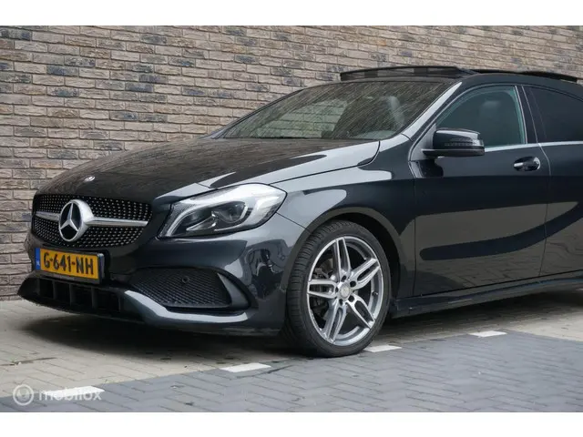 Mercedes-Benz A-Klasse 180 Prestige 2015 Benzine 36