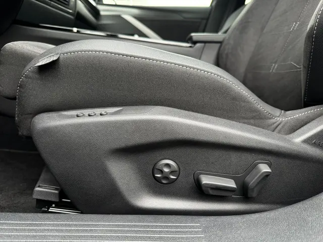 Opel Astra 1.2 Ultimate 2024 Benzine 9