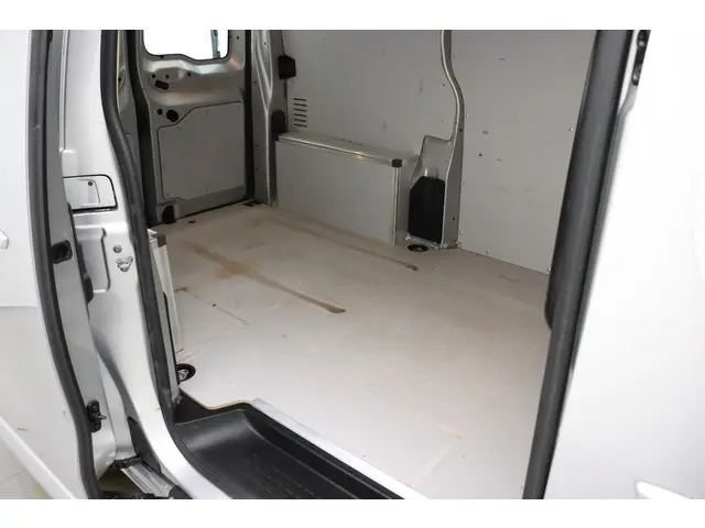 Citroën Jumpy 2.0 BlueHDI Business M S&S 2018 Diesel 12